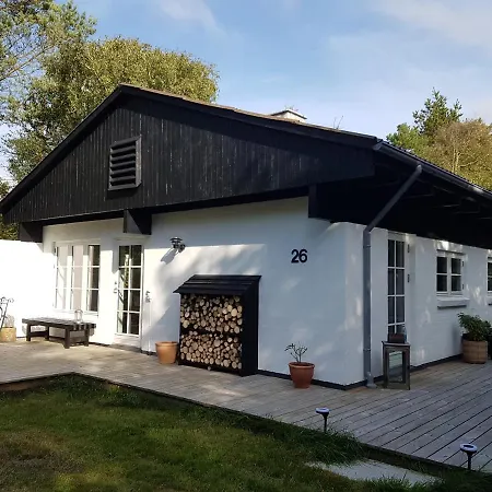 Skovhuset * Tåbel